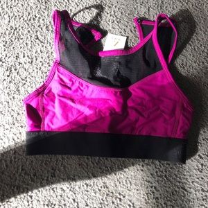 NWT Alana sports bra small retail $80